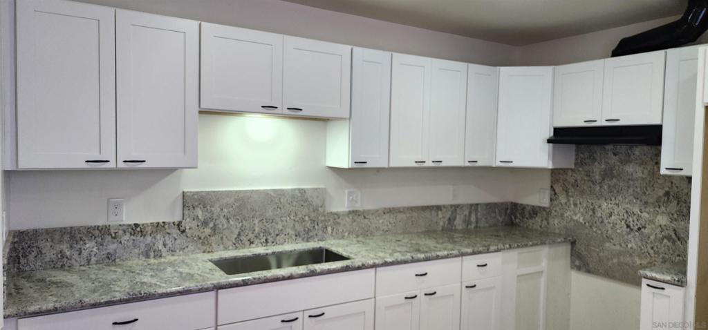 MLS #250025505SD img 10