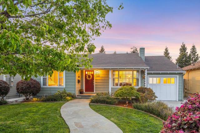 157 Mclellan Avenue, San Mateo CA: https://media.crmls.org/mediaz/64475a5e-80b4-4a4e-8935-17c7ff6c99a9.jpg