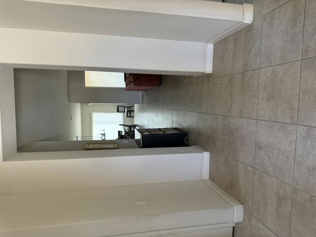 38 Chianti, Rancho Mirage CA: https://media.crmls.org/mediaz/644784a5-bf78-4991-863e-f331eaf4be04.jpg