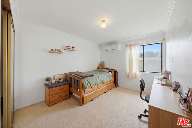 2325 20th Street, 3 photo 9