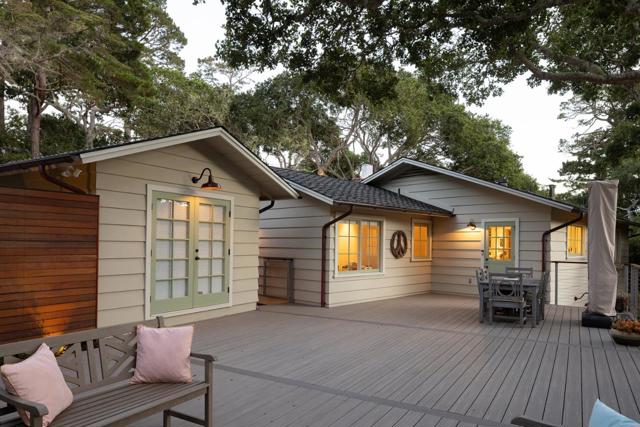 25524 Hatton Road, Carmel CA: https://media.crmls.org/mediaz/6448ede9-6ebb-4417-ba0f-4b15cc550224.jpg