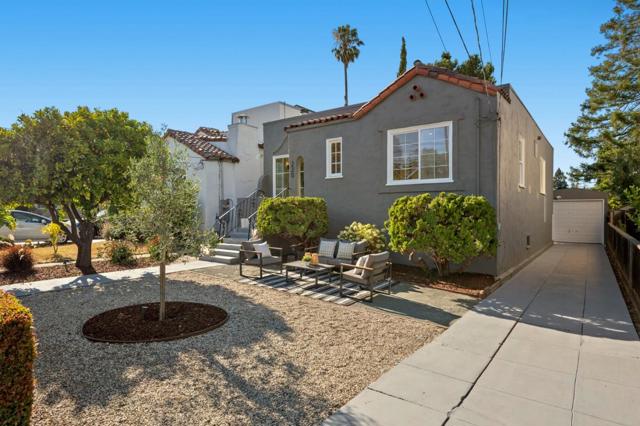 220 26th Avenue, San Mateo CA: https://media.crmls.org/mediaz/644a3066-e8d5-408b-82a7-d064576d10e6.jpg