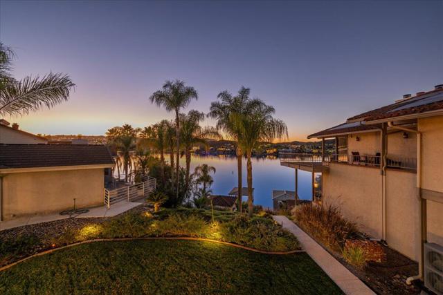 29795 Eagle Point Drive, Canyon Lake CA: https://media.crmls.org/mediaz/644a81ff-c8bd-4fb0-9400-00c1c5395b78.jpg