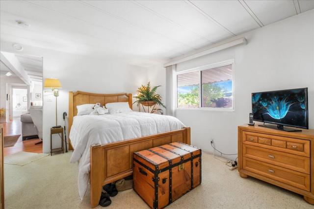 32857 Bloomfield Avenue, Thousand Palms CA: https://media.crmls.org/mediaz/644b3c0d-fc06-4954-a77d-20468d62446a.jpg