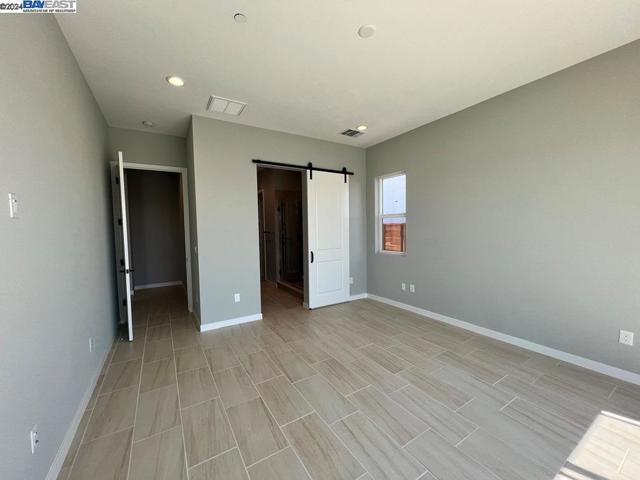 Image 23 of 38 For 3137 Delta Coves Drive