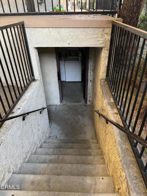 Detail Gallery Image 32 of 37 For 8800 Cedros Ave #210,  Panorama City,  CA 91402 - 1 Beds | 1 Baths