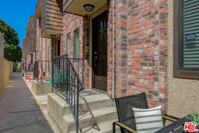 1519 STANFORD Street, 6 photo 5