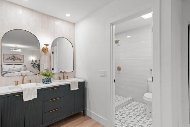 1657 FOOTHILL Drive, Vista CA: https://media.crmls.org/mediaz/644decfa-84bb-444c-af51-418f72ef2b4b.jpg