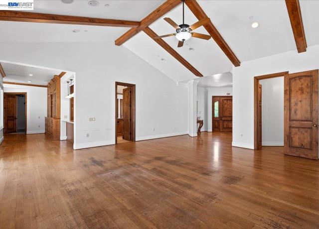 Image 7 of 60 For 920 Happy Valley Rd