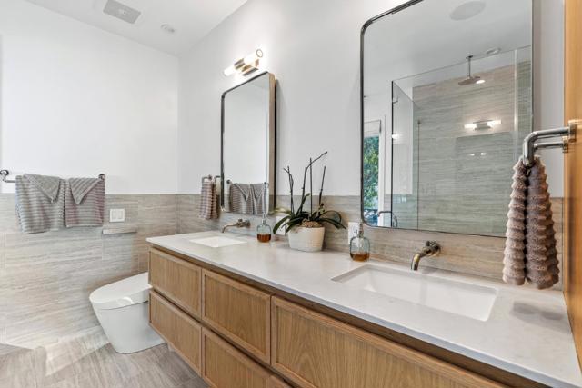 108 Grove Lane, Capitola CA: https://media.crmls.org/mediaz/644f07ad-b2d8-4a06-80dc-f45c1ae6c3e6.jpg