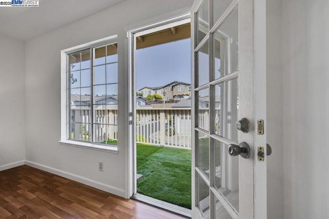 21917 Nugget Canyon Dr, Castro Valley CA: https://media.crmls.org/mediaz/644f0c41-8f75-48a2-b570-6ce3cbc3a045.jpg