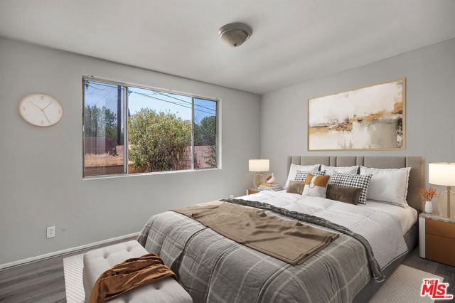 38869 Juniper Tree Road, Palmdale CA: https://media.crmls.org/mediaz/644f395f-66ce-405a-b3e0-cffff5d32c0c.jpg