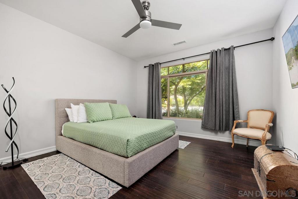 MLS #250035645SD image #24