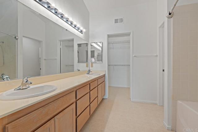 Detail Gallery Image 40 of 66 For 11080 Portobelo Dr, San Diego,  CA 92124 - 2 Beds | 2 Baths