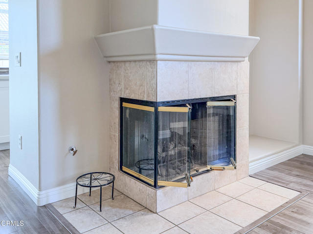 Detail Gallery Image 6 of 35 For 818 Navigator Way, Oxnard,  CA 93035 - 4 Beds | 2/1 Baths