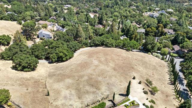 0 California Way, Redwood City CA: https://media.crmls.org/mediaz/644fff13-883e-4530-8230-b6a2f62bbd39.jpg