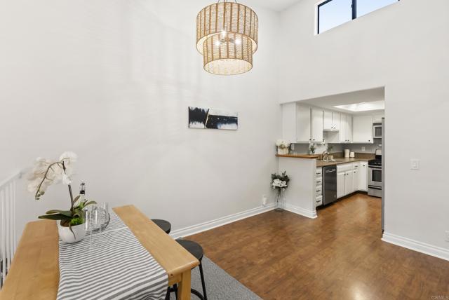 7337 Alicante Road, Carlsbad CA: https://media.crmls.org/mediaz/6452bc4f-e682-41cd-906f-e9af2a65d837.jpg