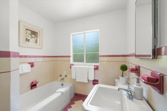 1375 Pitman Avenue, Palo Alto CA: https://media.crmls.org/mediaz/64530fe0-1281-4eee-8f0b-5f3c8d40691d.jpg