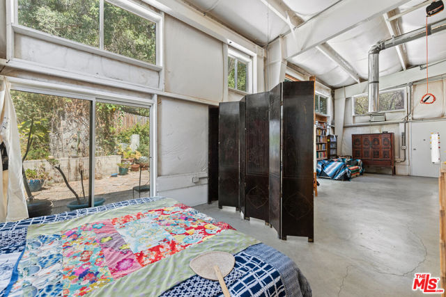 6349 Blanchard Canyon Road, Tujunga CA: https://media.crmls.org/mediaz/64531a4e-aed1-4789-aee9-7aa32854a8aa.jpg