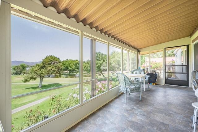Detail Gallery Image 11 of 44 For 4650 Dulin #208,  Fallbrook,  CA 92028 - 2 Beds | 2 Baths