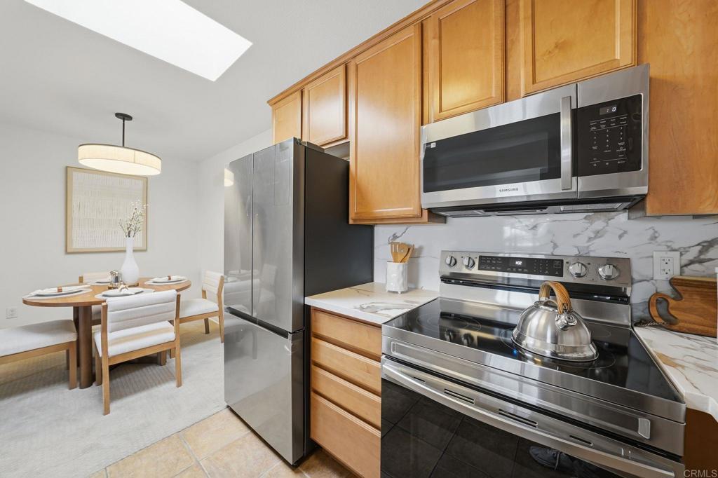 7717 Margerum Avenue - photo 10