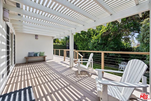 2376 Dewey Street, Santa Monica CA: https://media.crmls.org/mediaz/64536c49-33da-4ff9-9a1b-07af496710aa.jpg