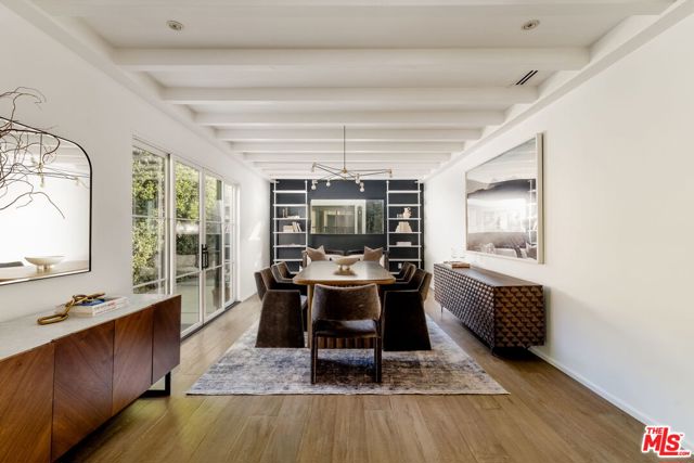 4128 Baywood Street, Los Angeles CA: https://media.crmls.org/mediaz/6453d023-0507-4991-a7a2-f7ea00f7c9bf.jpg