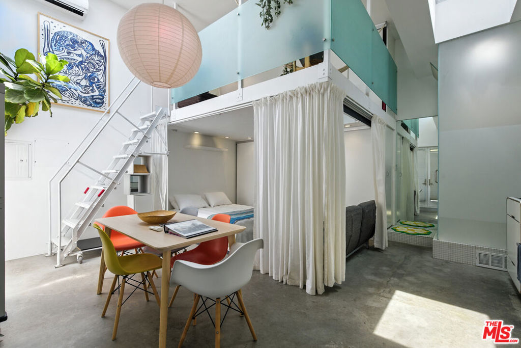 2722 6th Street #Unit B