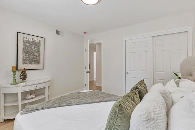 402 S Mary Avenue, Sunnyvale CA: https://media.crmls.org/mediaz/645487e4-b3ee-4229-b7a0-2fd4f0741682.jpg
