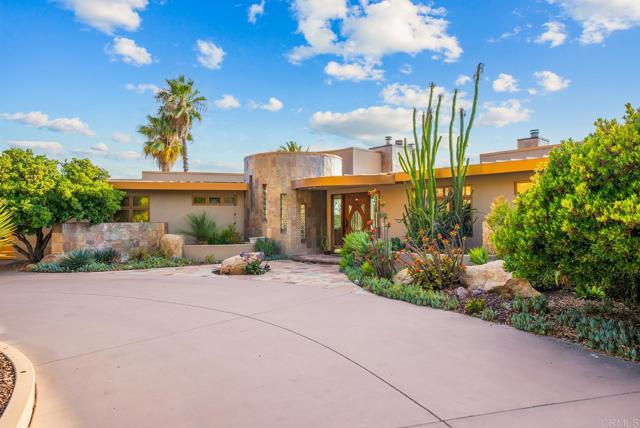 Image 23 of 75 For 14949 Presilla Dr