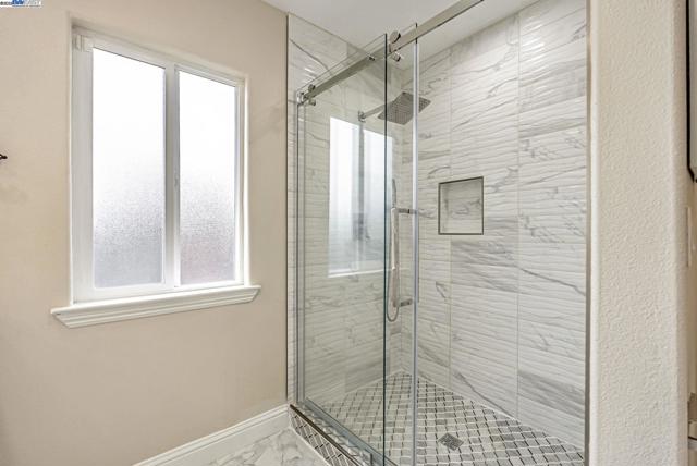 3757 Savannah Rd, Fremont CA: https://media.crmls.org/mediaz/6454de75-fd9a-418d-8ae8-f7e51aaa7b0d.jpg