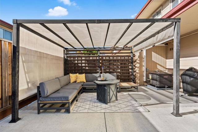 1640 Marina Court, San Mateo CA: https://media.crmls.org/mediaz/6454eae6-4adc-4fb5-9942-998ba27a3545.jpg