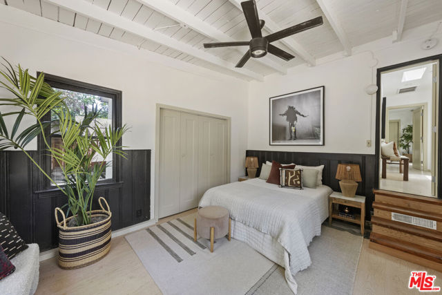 1888 Echo Park Avenue, Los Angeles CA: https://media.crmls.org/mediaz/6455b7a8-fe07-4838-8357-4f4a70175b31.jpg