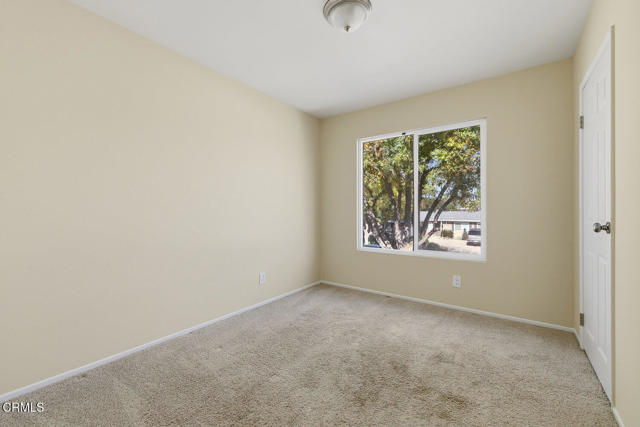 Detail Gallery Image 23 of 39 For 593 Talbert Ave, Simi Valley,  CA 93065 - 4 Beds | 2/1 Baths