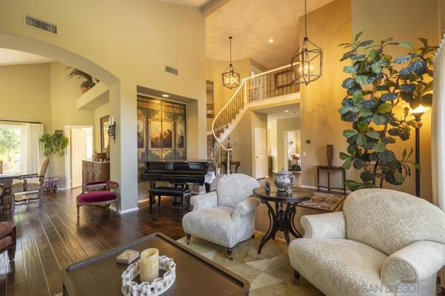 3245 Brookside Ln, Encinitas CA: https://media.crmls.org/mediaz/6456cc8d-19bf-4487-82a4-4b8a93ee764f.jpg