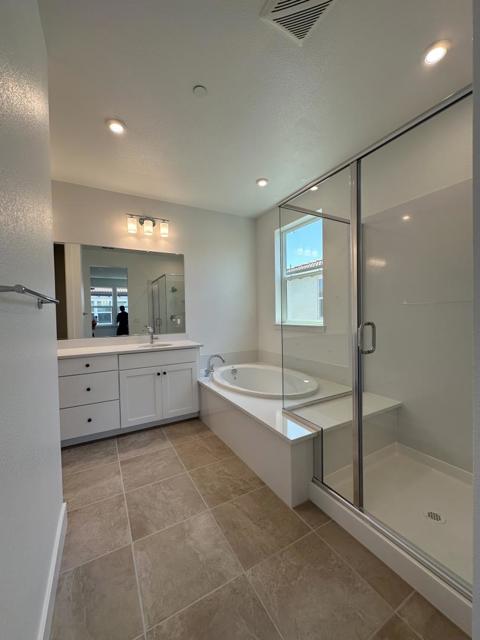 923 Layola Lane, Morgan Hill CA: https://media.crmls.org/mediaz/64590ce5-f0f1-4a8a-8bce-85d9b48dc161.jpg
