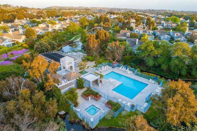 819 Daphne Court, Carlsbad CA: https://media.crmls.org/mediaz/645910f2-b728-430d-bab7-538eeac69a11.jpg