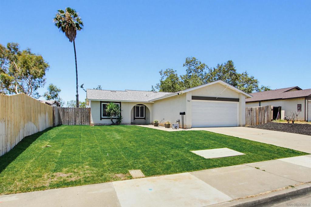 1261 Conway Dr - photo 2