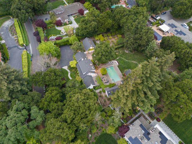 37 Lupin Lane, Atherton CA: https://media.crmls.org/mediaz/6459936c-4c32-4cc1-b5d8-e7f930cffcd5.jpg