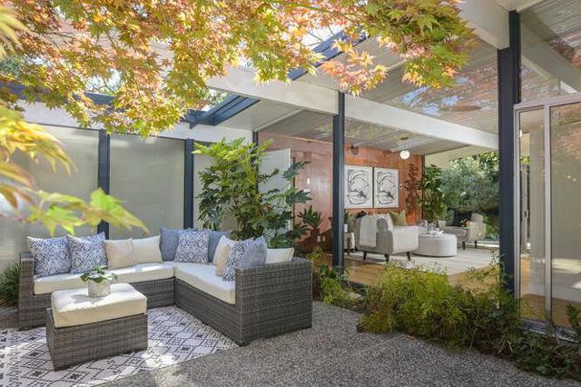 812 San Francisco Court, Stanford CA: https://media.crmls.org/mediaz/645995a8-f012-4879-98f1-d9743cf53c6e.jpg