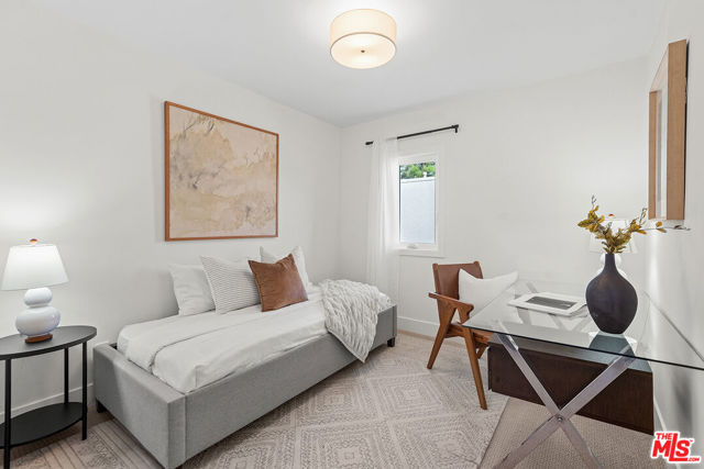 13234 Fiji Way, Marina del Rey CA: https://media.crmls.org/mediaz/6459a5d9-3acf-4bc5-9fd7-a71941d1e441.jpg