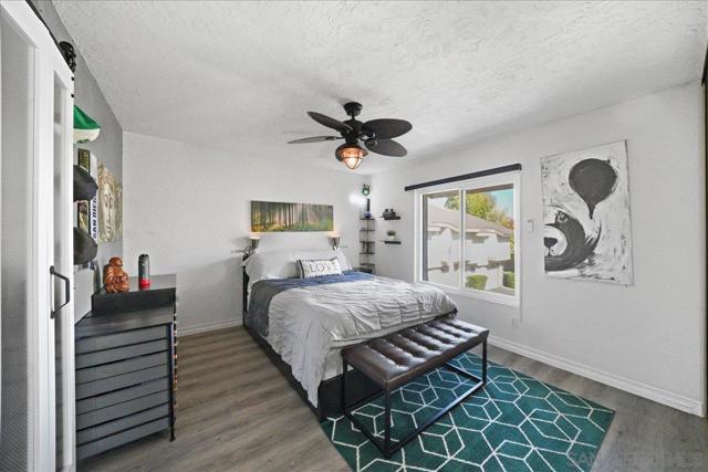 5440 Baltimore Dr, La Mesa CA: https://media.crmls.org/mediaz/6459ea36-2805-43c9-832b-8618fe051321.jpg