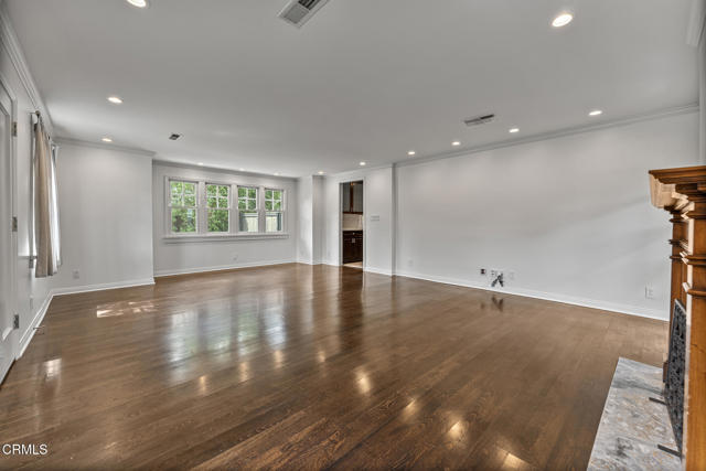 Detail Gallery Image 3 of 37 For 689 Arden Rd, Pasadena,  CA 91106 - 2 Beds | 2 Baths