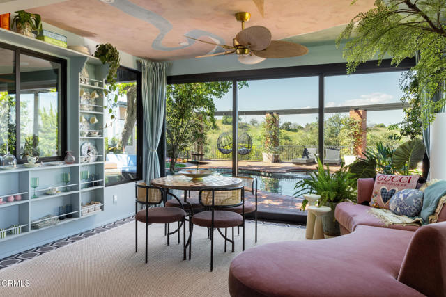 Detail Gallery Image 12 of 33 For 14593 Deervale Pl, Sherman Oaks,  CA 91403 - 4 Beds | 4 Baths