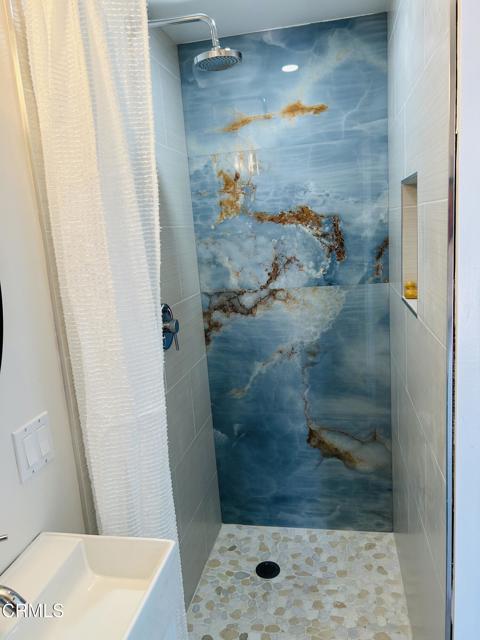 163 E Bowling Green, Port Hueneme CA: https://media.crmls.org/mediaz/645f8596-fbf3-4dc7-8242-ef769aba08ca.jpg