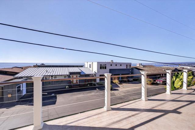 619 Beach Drive, Aptos CA: https://media.crmls.org/mediaz/6460a4e3-0c0d-4ab6-b473-c8a3e59ffa02.jpg