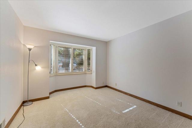 7145 Wooded Lake Drive, San Jose CA: https://media.crmls.org/mediaz/64619daf-eac8-4f73-9db6-d4d7058770b0.jpg