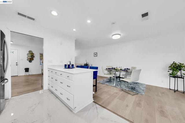 Image 12 of 43 For 1532 Kooser Rd