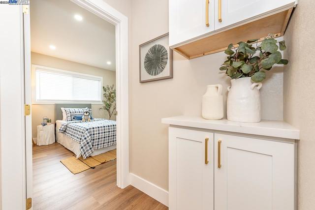 41327 Erma Ave, Fremont CA: https://media.crmls.org/mediaz/64624f44-a861-426b-8487-d78061037b0b.jpg