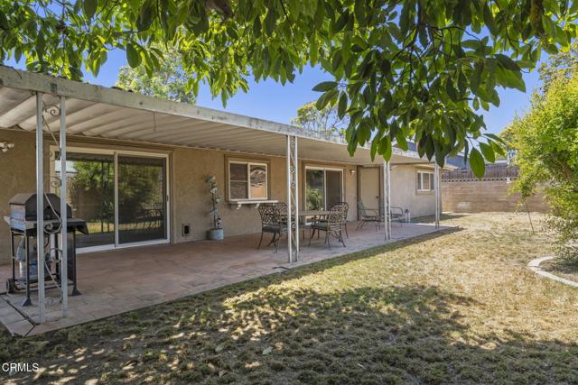 170 N Linden Drive, Ventura CA: https://media.crmls.org/mediaz/6462518e-fa15-418b-bd9c-f6f010c98d07.jpg
